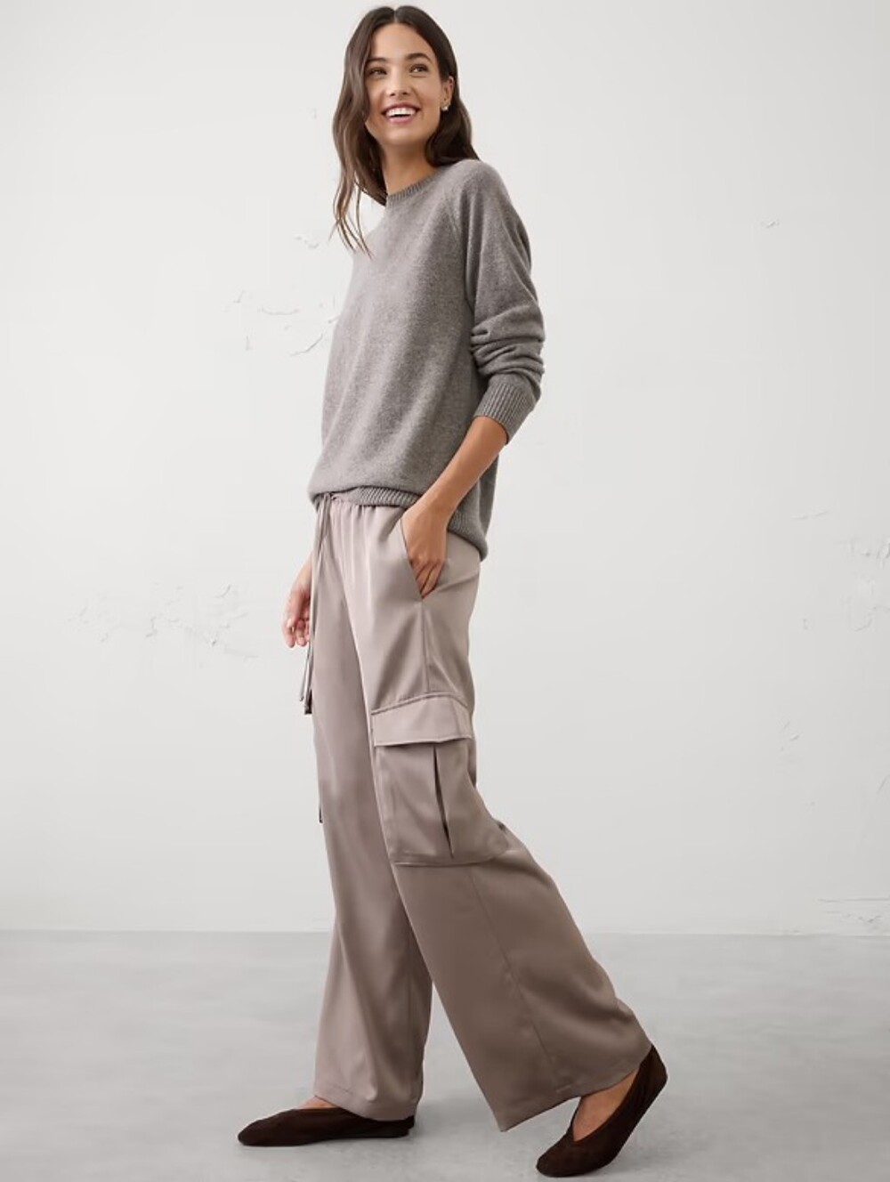 NWT BANANA REPUBLIC | $110 Satin Wide Leg Cargo Pants - Picture 3 of 6